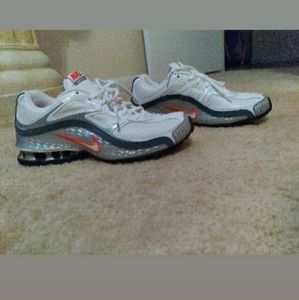 Nike reax 5 womens 7.5